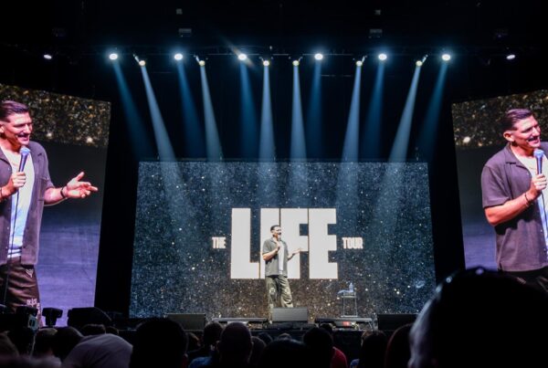 LED Screens AV Tour Commedy WOOHAH Sydney Melbourne Camera Chain