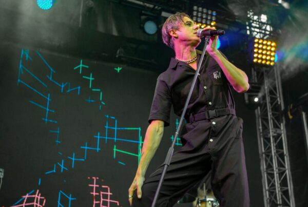 Confidence Man at Melbourne Zoo Twilights AV WOOHAH LED Screen Broadcast Melbourne