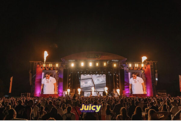 AV LED Screens camera switching Neyo