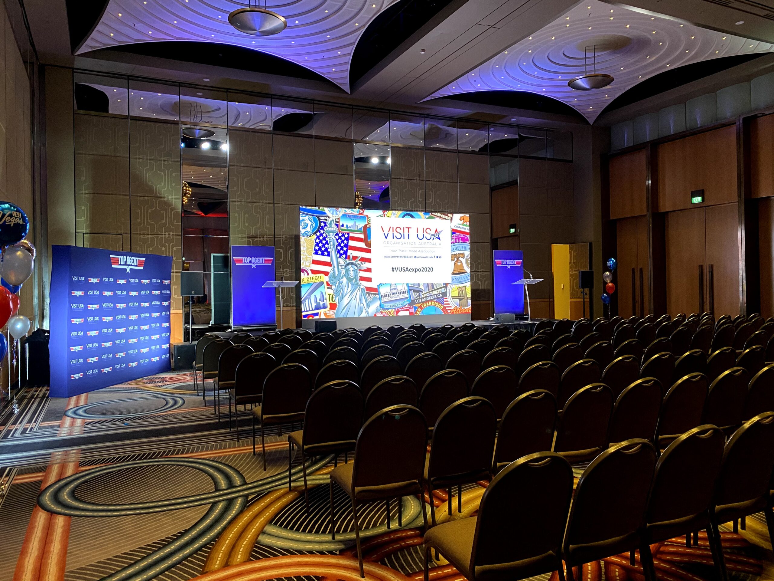 VISIT USA AV Melbourne WOOHAH LED Screen Audio Lighting Microphones