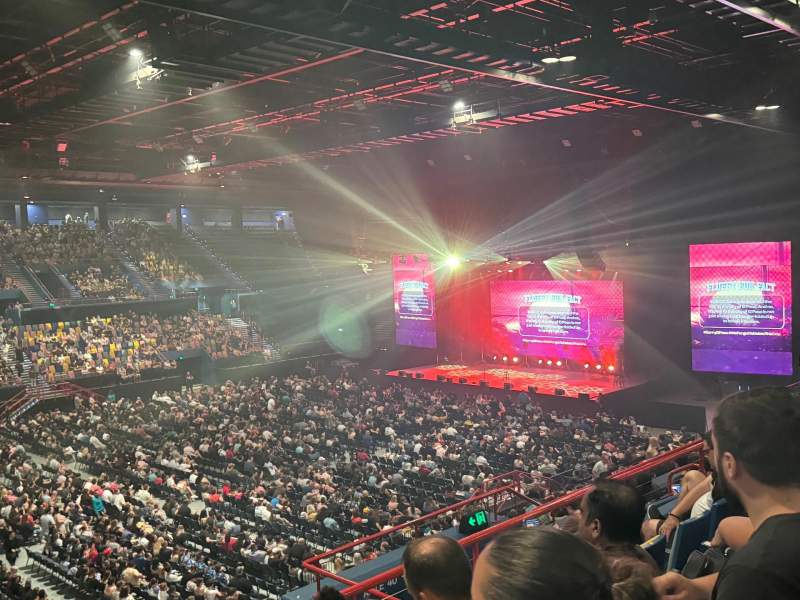 LED Screens AV Tour Commedy WOOHAH Sydney Melbourne Camera Chain