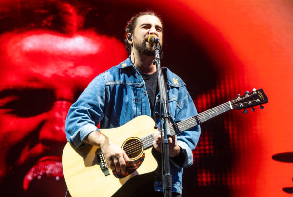 Noah Kahan Melbourne LED Screen Cameras and Video by WOOHAH