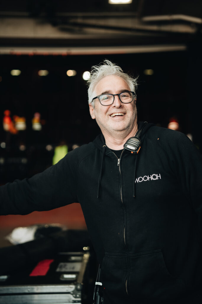 Parkway Drive LED Screens and Cameras WOOHAH