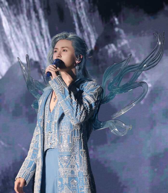 LED Screen Tour ROE CB5 Sydney Melbourne WOOHAH