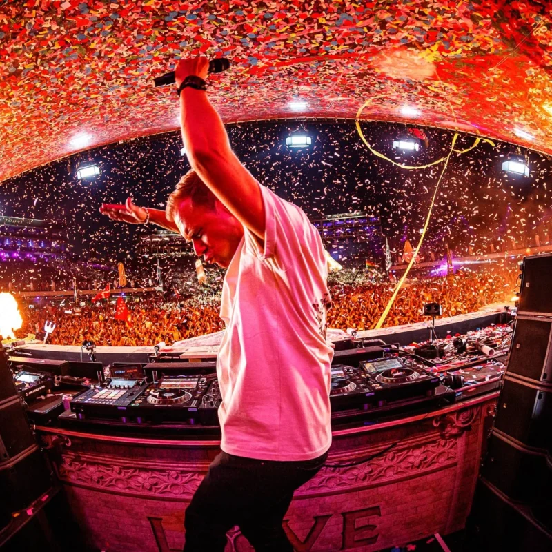 Festival ROE CB5 LED Screen