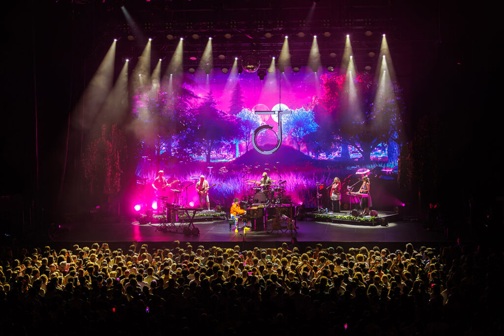 ROE LED Screen Barncolor Sydney Melbourne WOOHAH Panasonic ROE