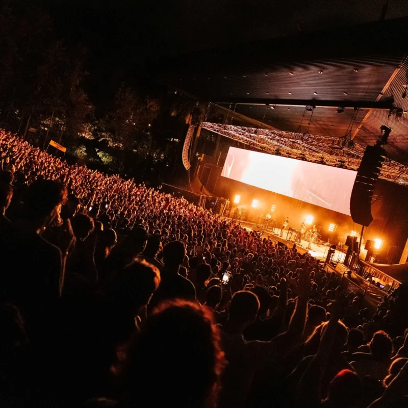 ROE LED Screen Camera Chains Ross Carbonite Tour WOOHAH