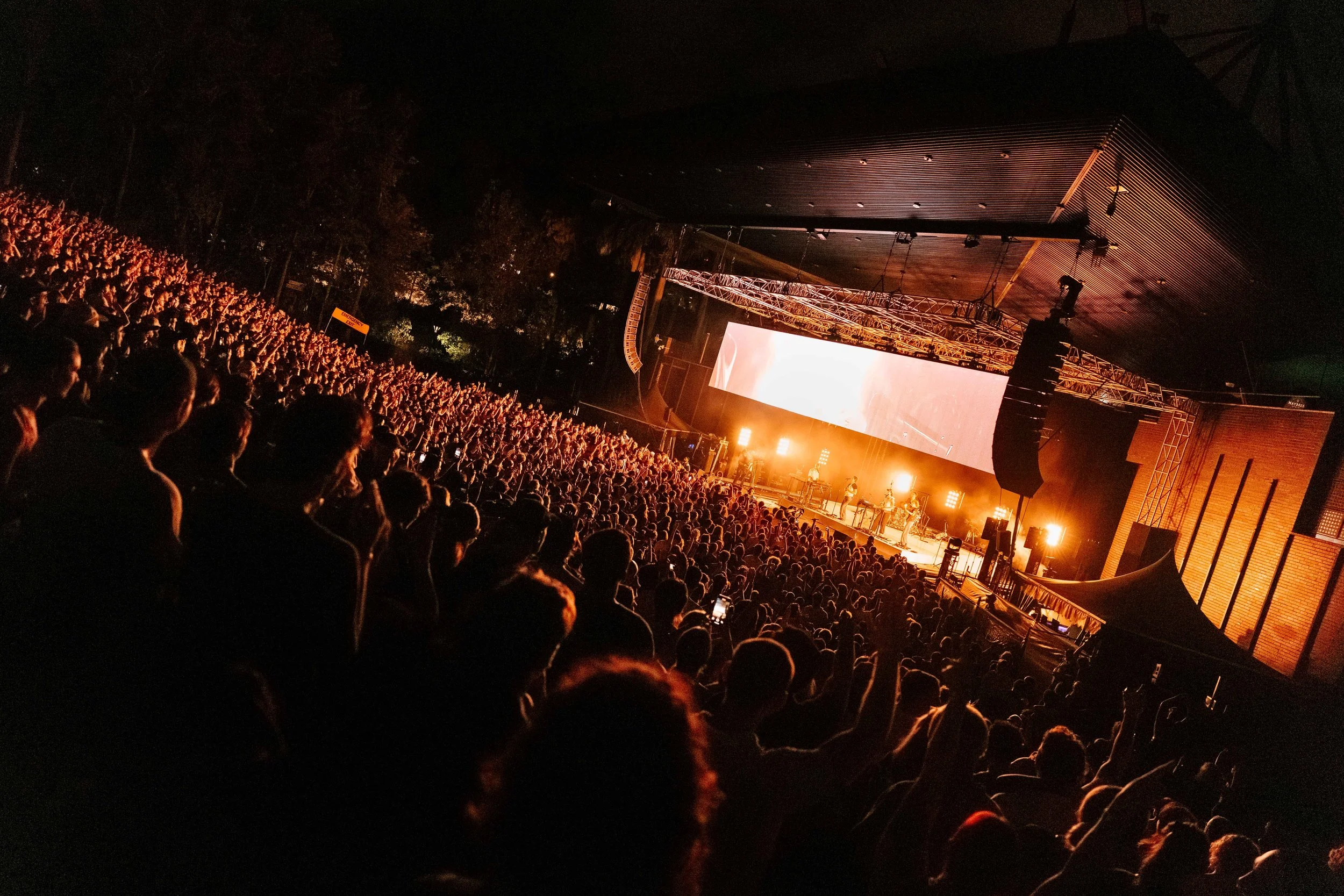 ROE LED Screen Camera Chains Ross Carbonite Tour WOOHAH